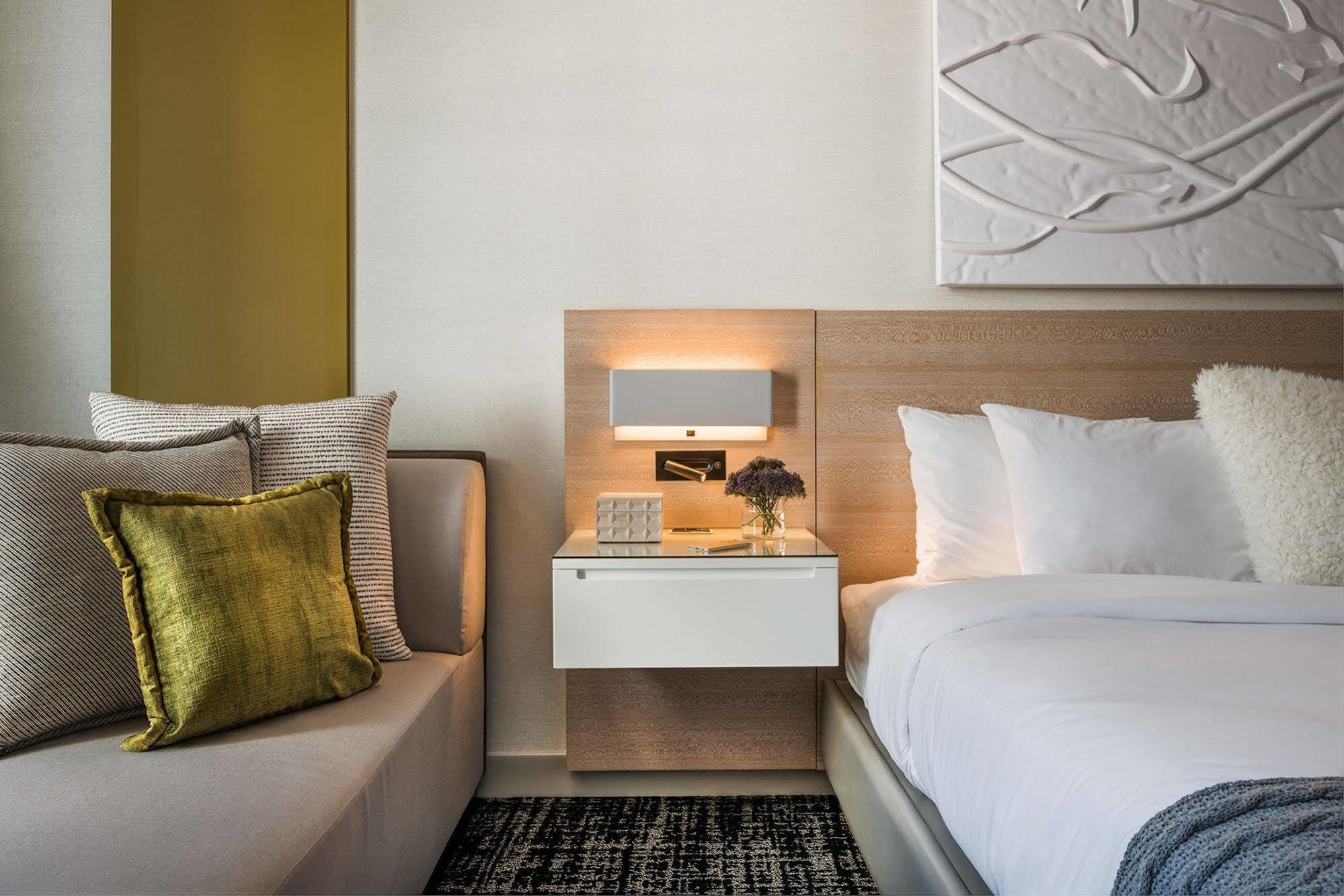 Hotel Zero Degrees Danbury Eksteriør billede